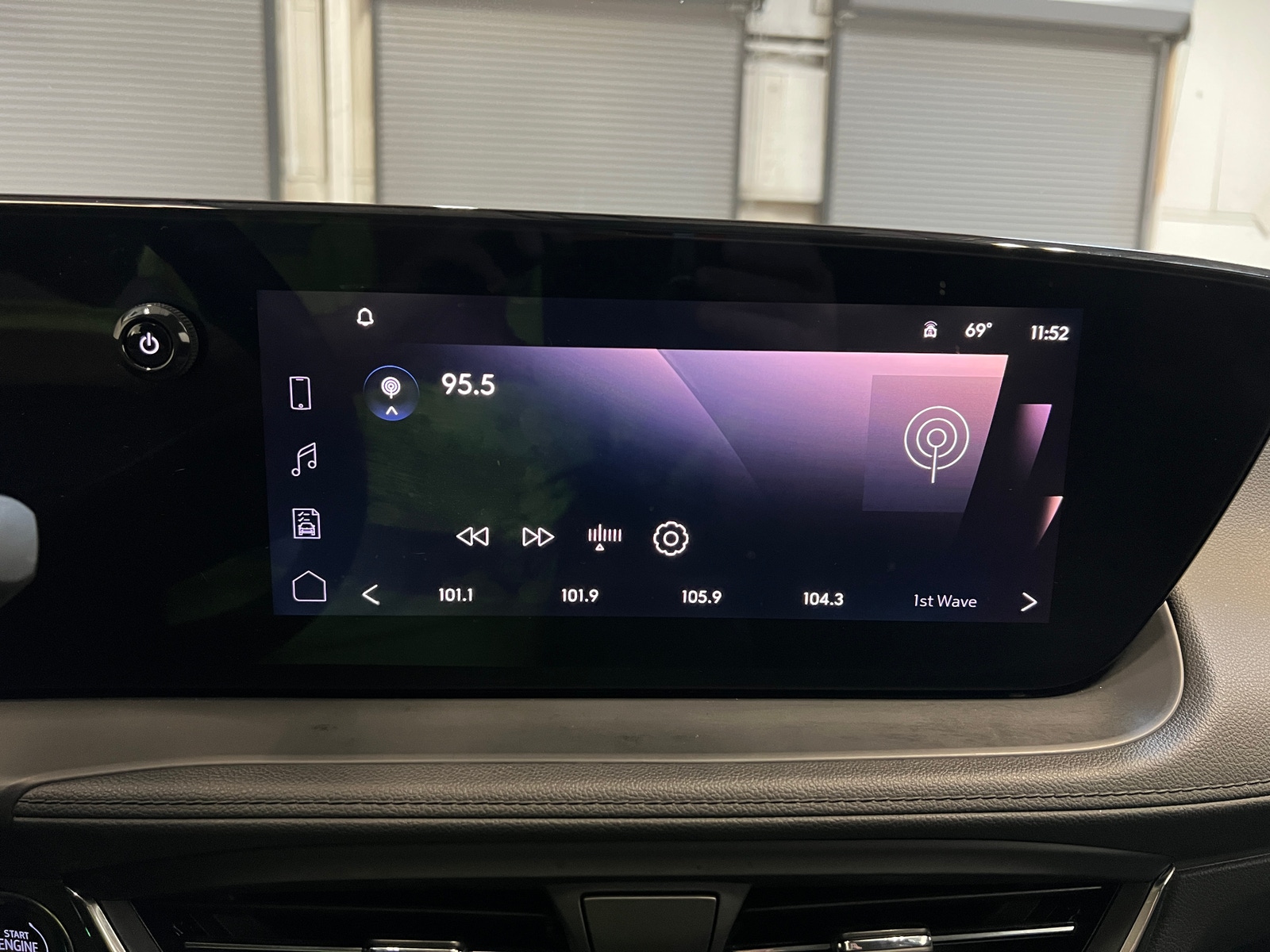 Thumbnail: 2025 Buick Encore GX - 4