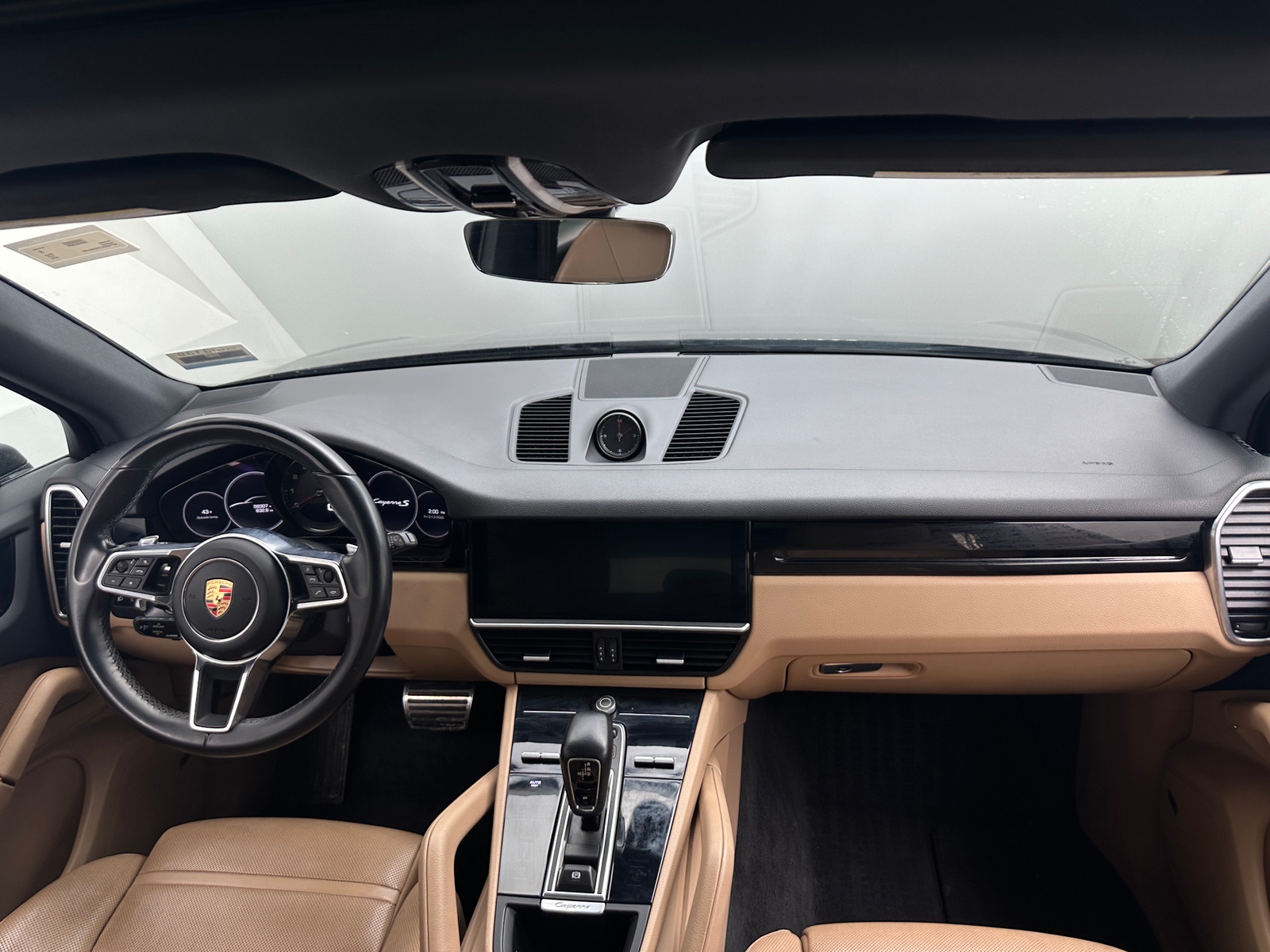 Thumbnail: 2019 Porsche Cayenne - 2