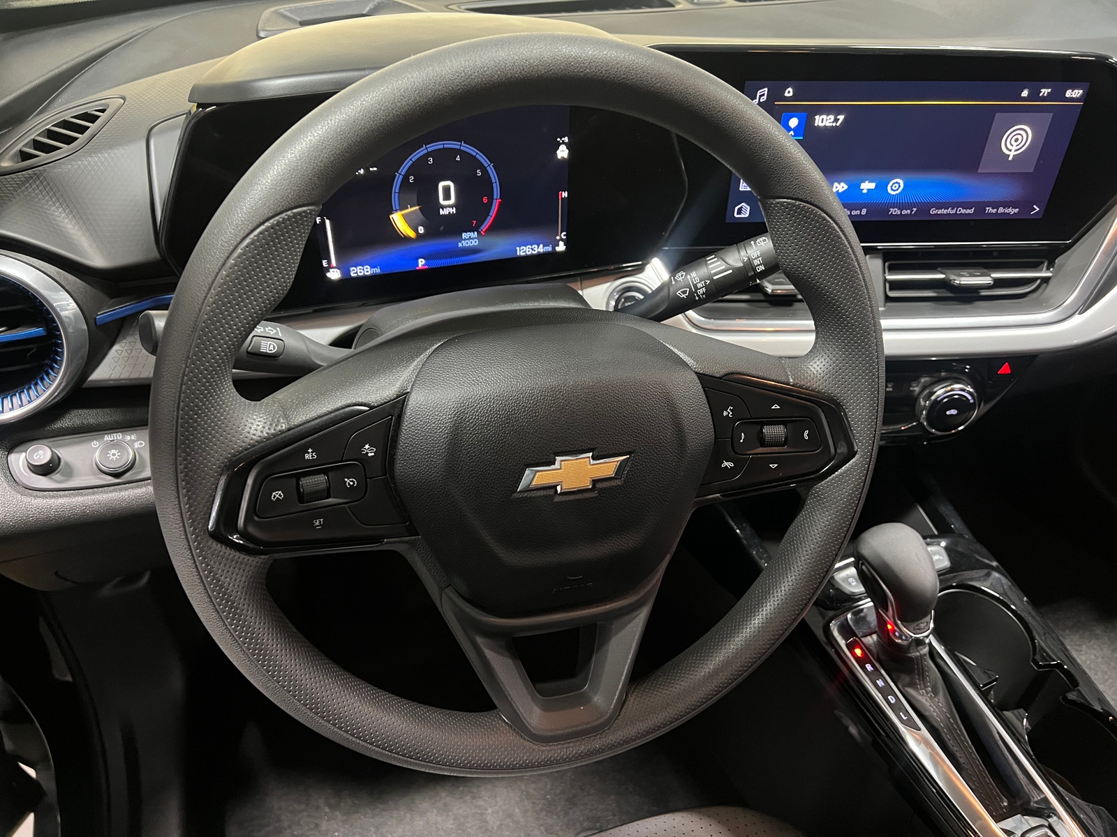 Thumbnail: 2025 Chevrolet Trax - 5