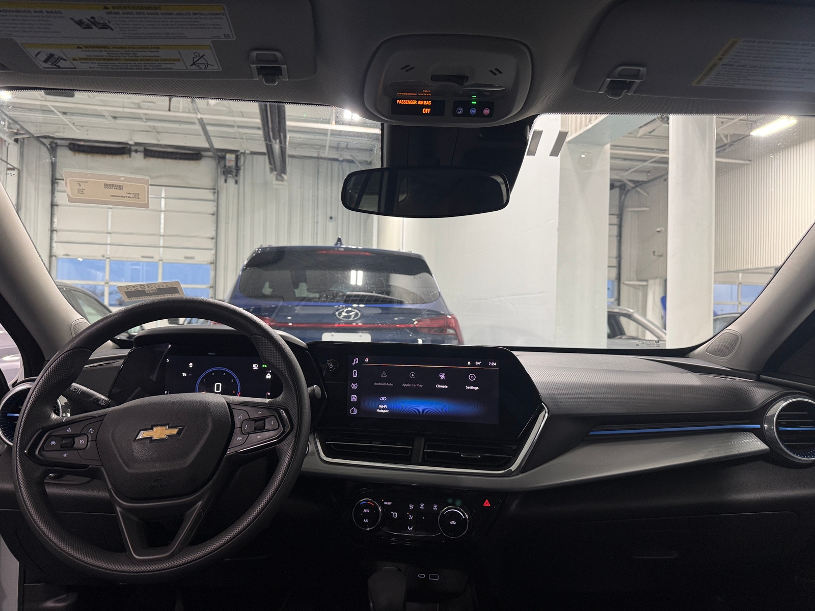 Thumbnail: 2025 Chevrolet Trax - 3