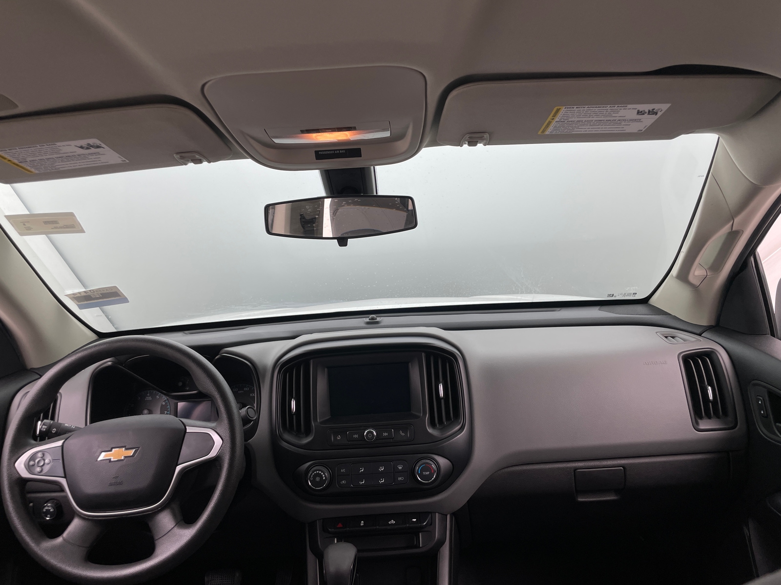 Thumbnail: 2022 Chevrolet Colorado - 3