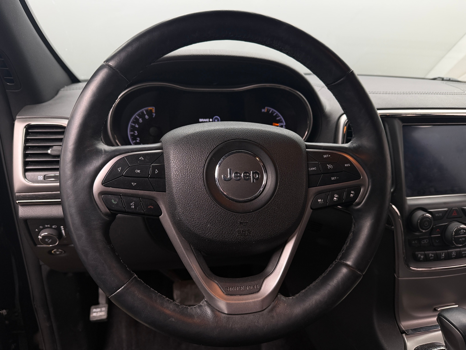 Thumbnail: 2018 Jeep Grand Cherokee - 4