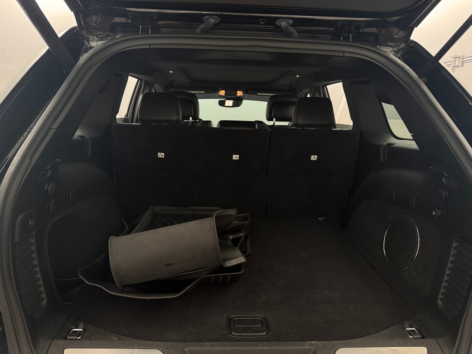 Thumbnail: 2018 Jeep Grand Cherokee - 6