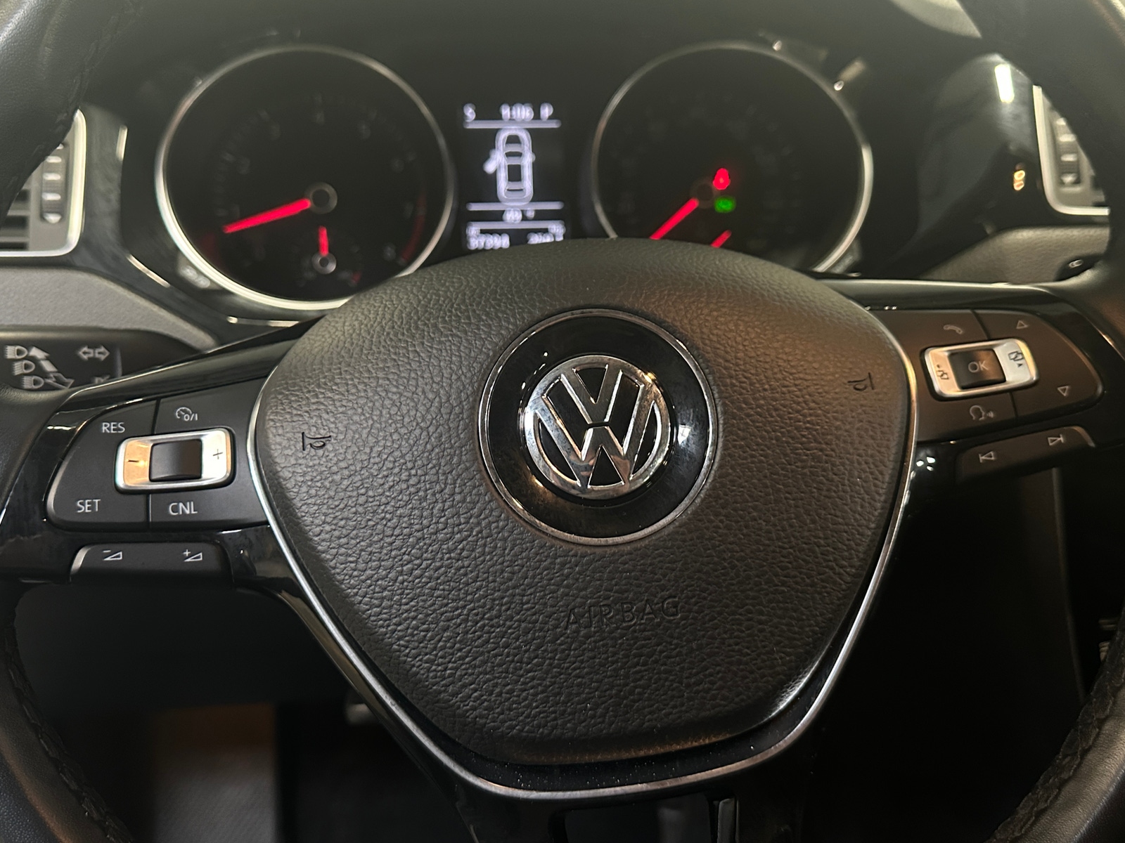 Thumbnail: 2016 Volkswagen Jetta - 4