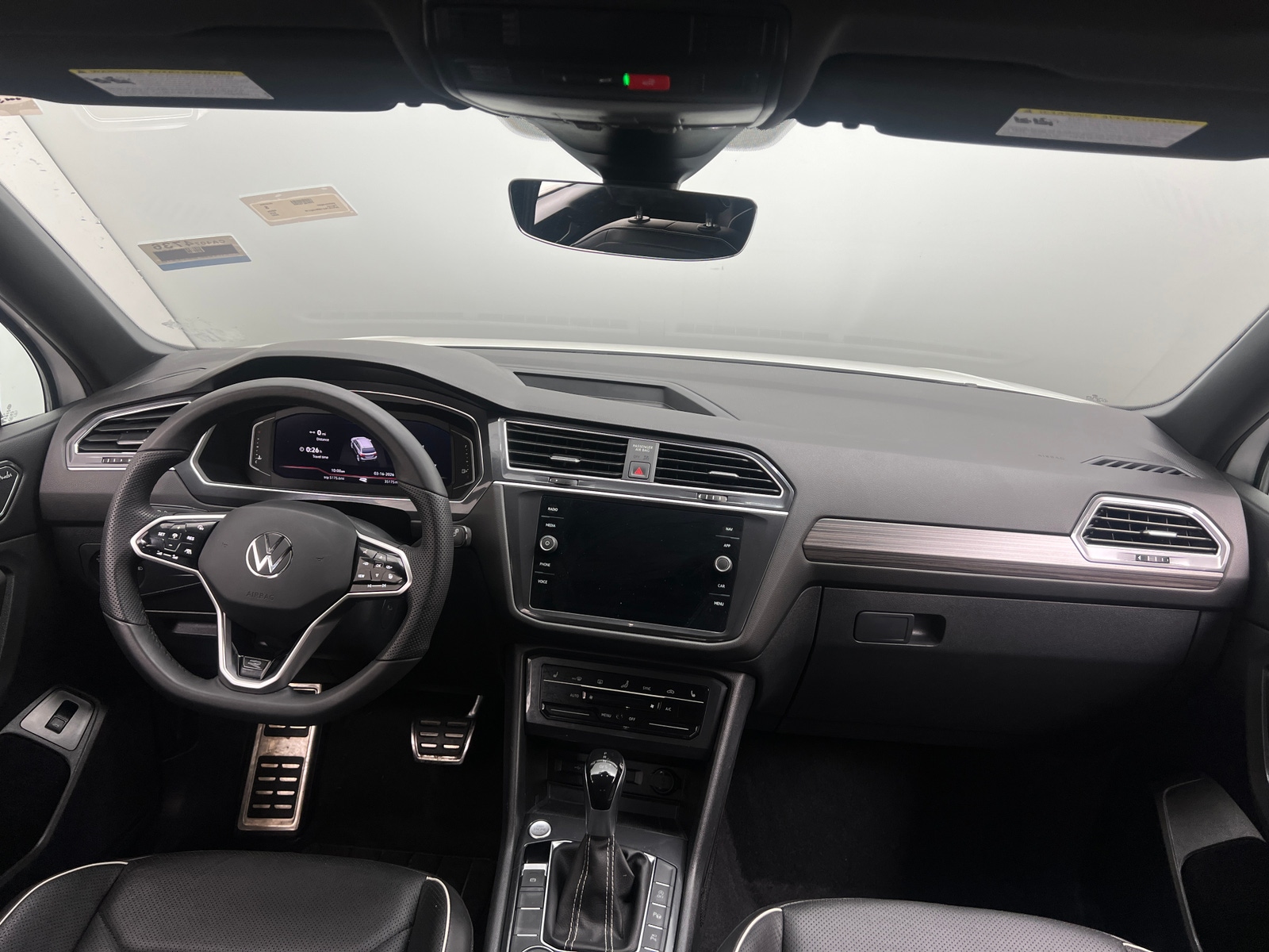 Thumbnail: 2022 Volkswagen Tiguan - 2