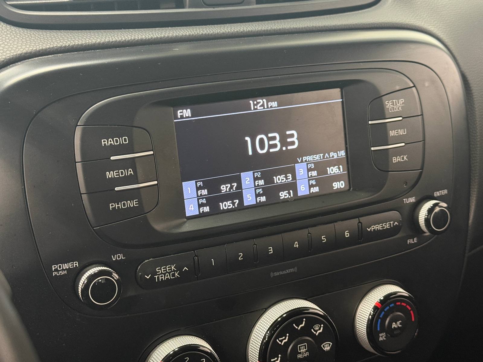 Thumbnail: 2018 Kia Soul - 4