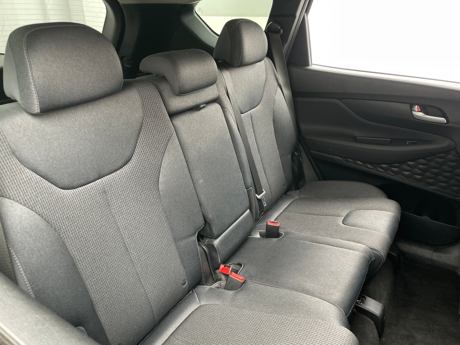 Thumbnail: 2019 Hyundai Santa Fe - 6