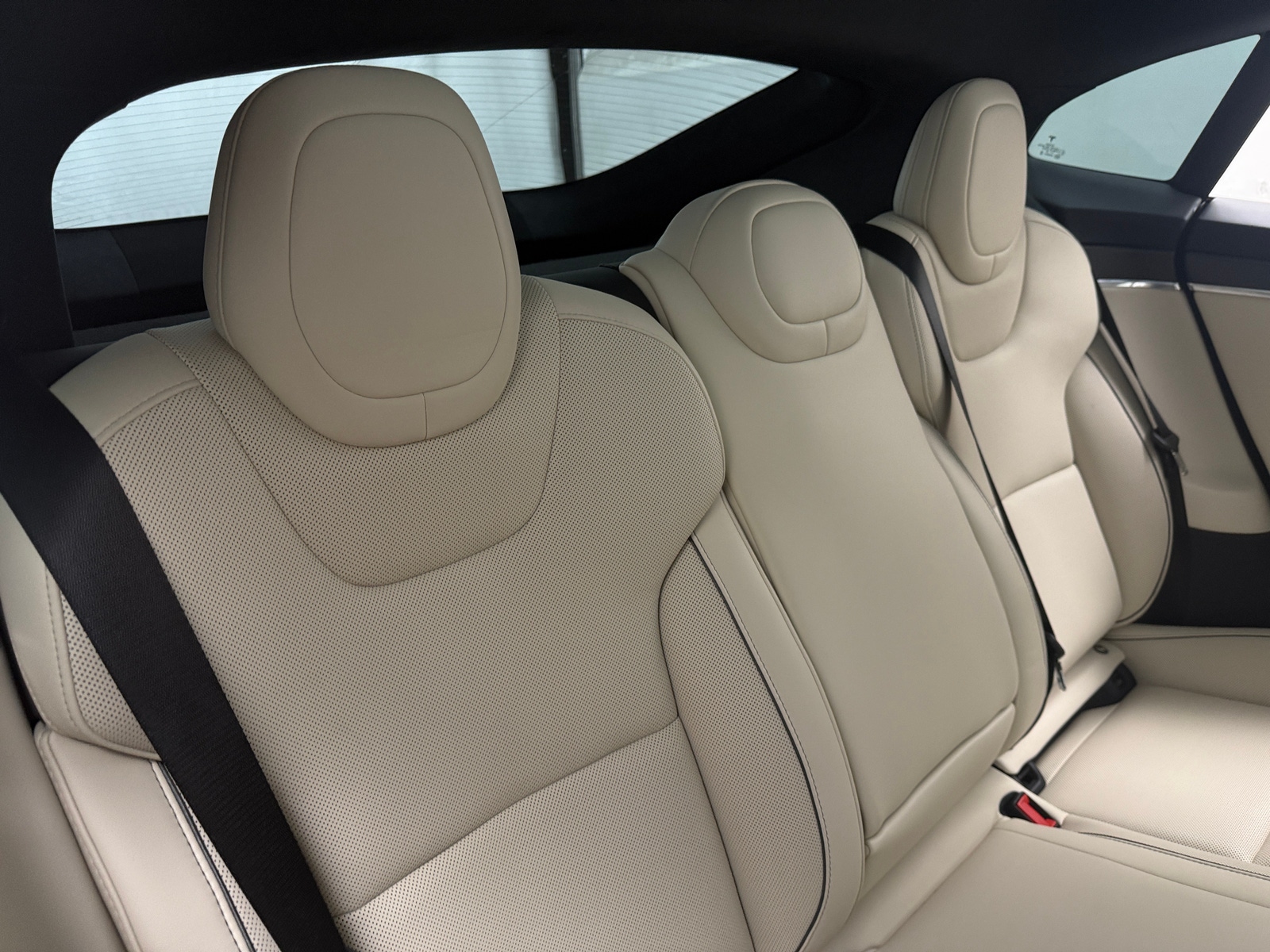 Thumbnail: 2023 Tesla Model S - 5