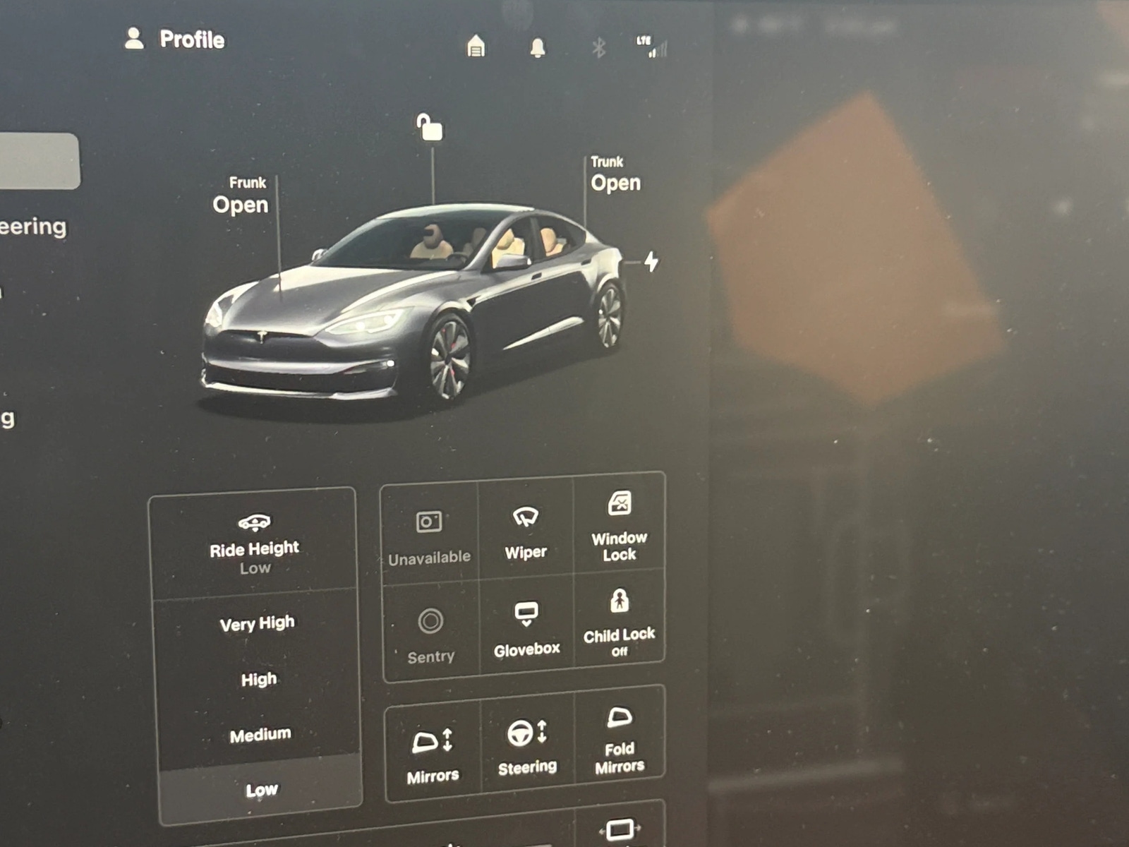 Thumbnail: 2023 Tesla Model S - 3