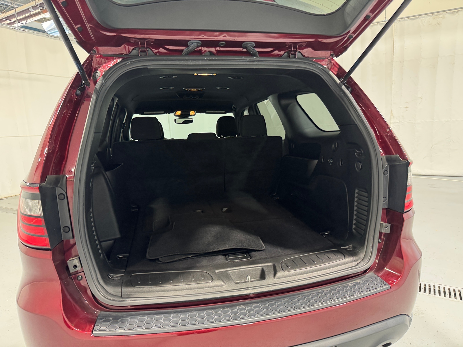 Thumbnail: 2023 Dodge Durango - 7