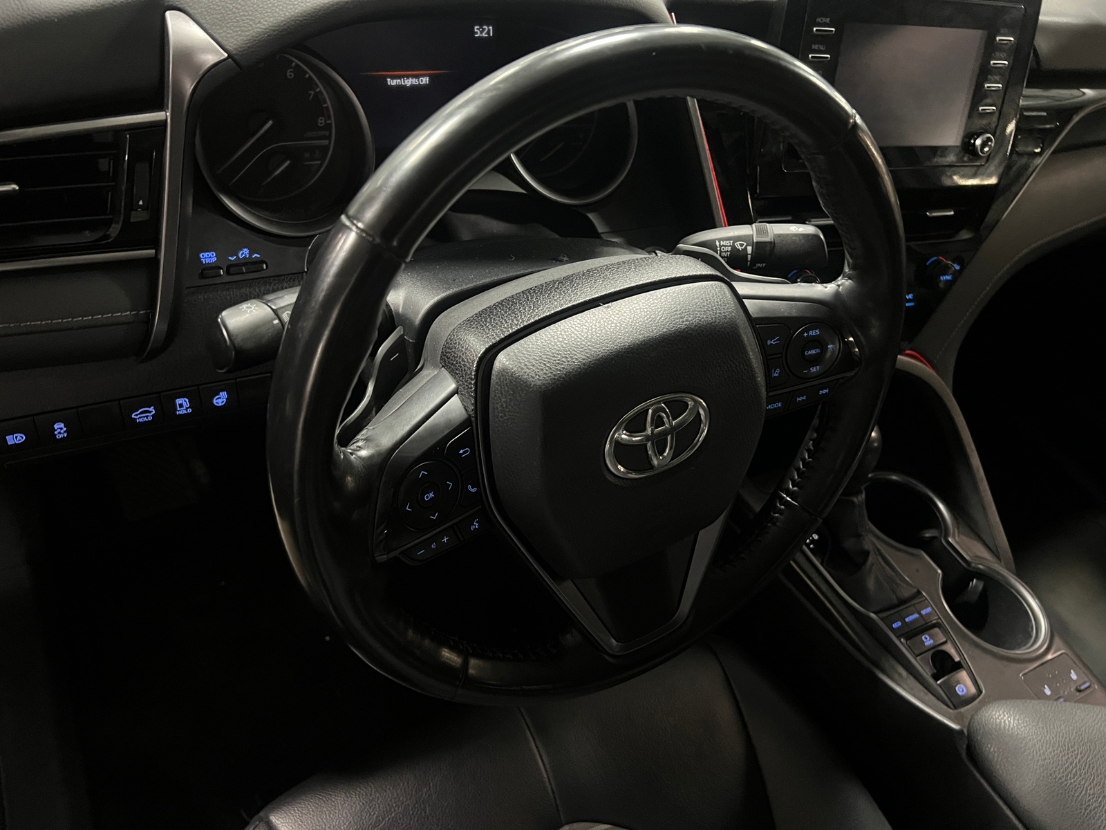 Thumbnail: 2023 Toyota Camry - 4