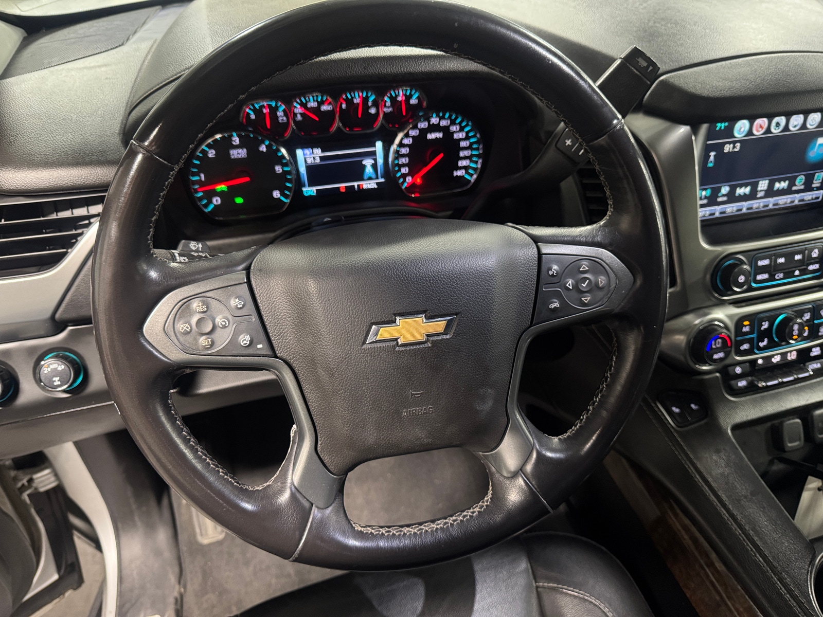 Thumbnail: 2020 Chevrolet Tahoe - 4