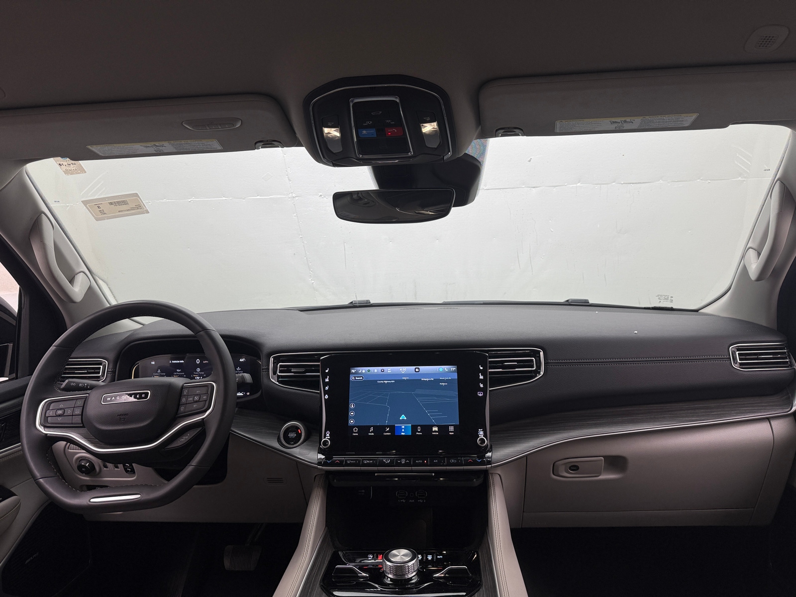 Thumbnail: 2024 Jeep Wagoneer - 2