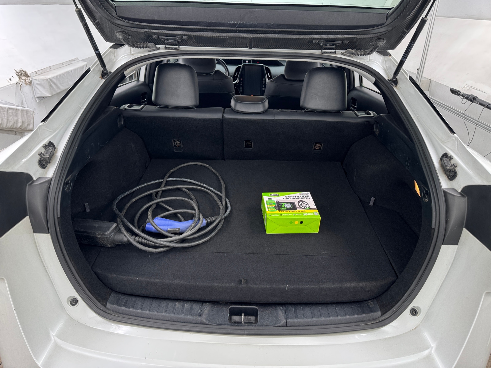 Thumbnail: 2021 Toyota Prius Prime - 6