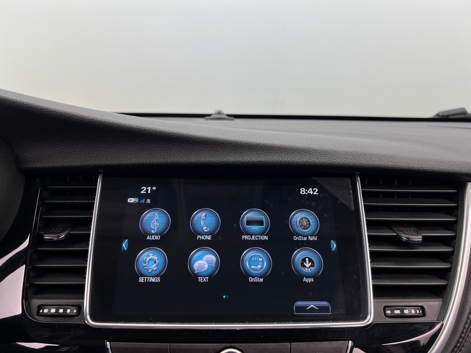 Thumbnail: 2020 Buick Encore - 3