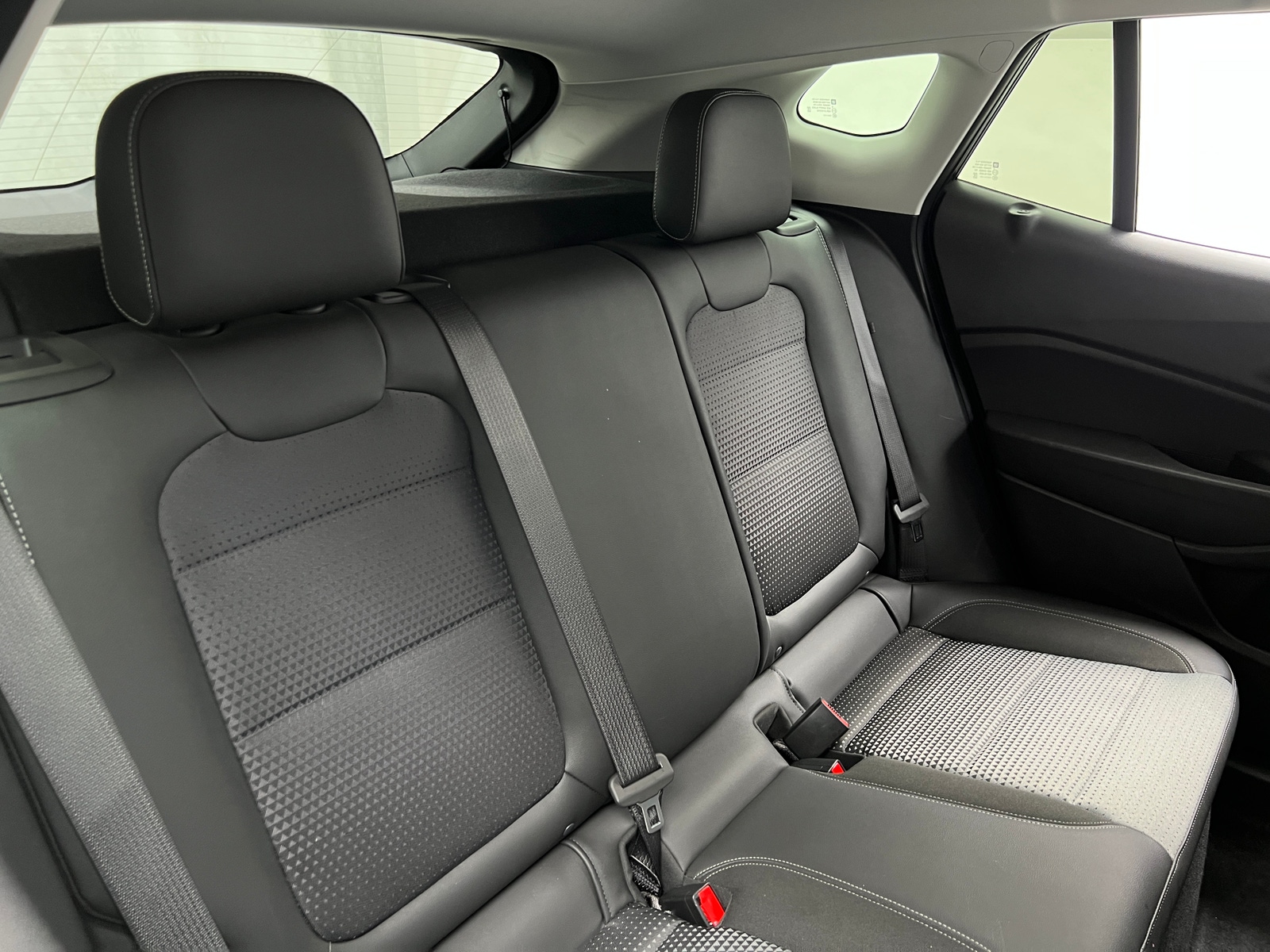 Thumbnail: 2025 Chevrolet Trax - 6