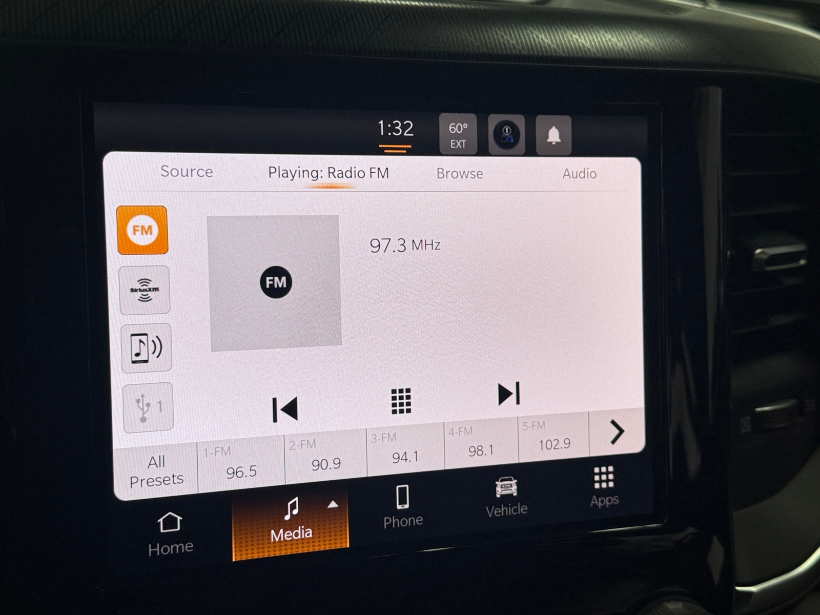 Thumbnail: 2025 RAM 1500 - 4