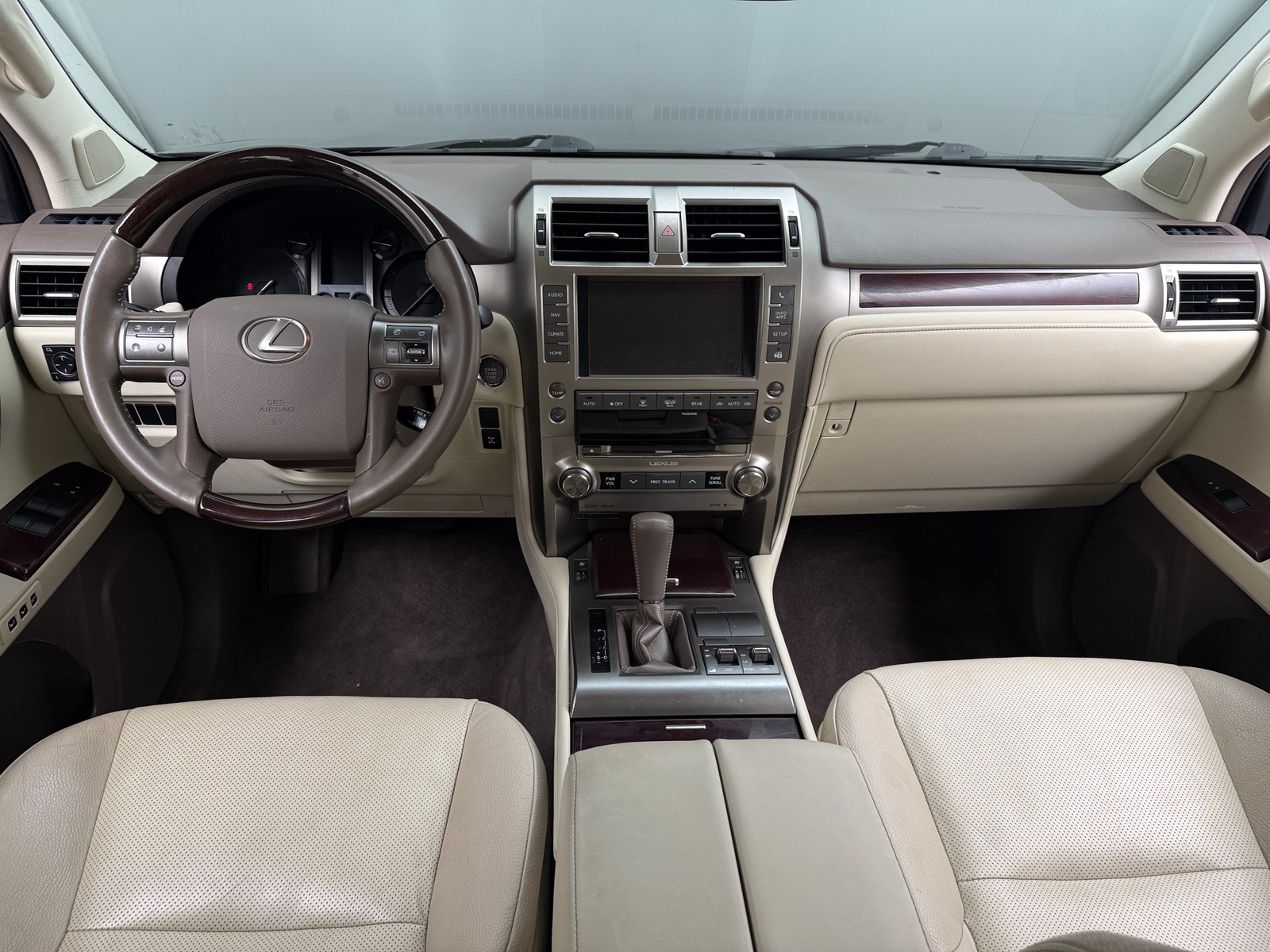 Thumbnail: 2019 Lexus GX - 2