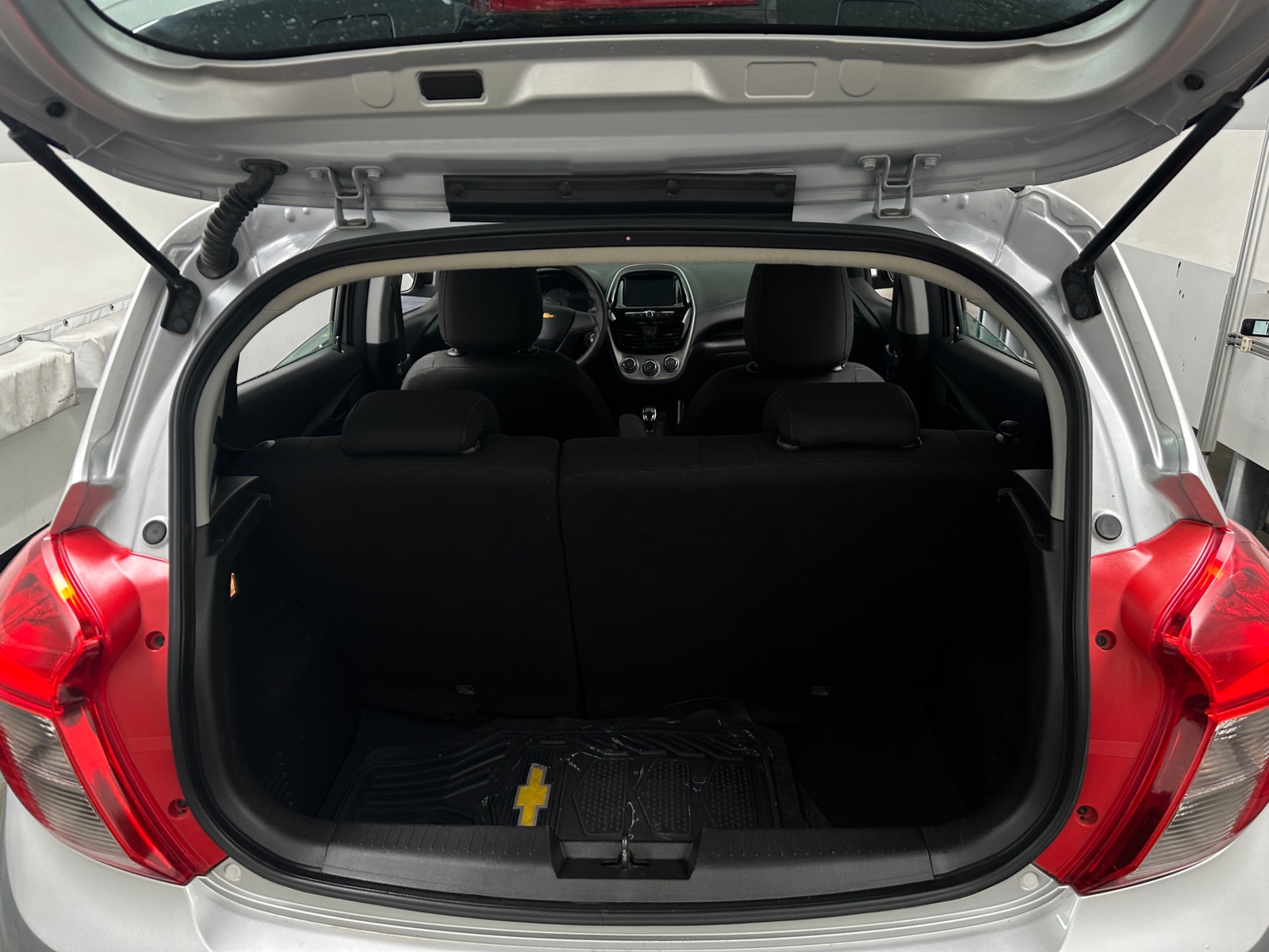 Thumbnail: 2017 Chevrolet Spark - 7