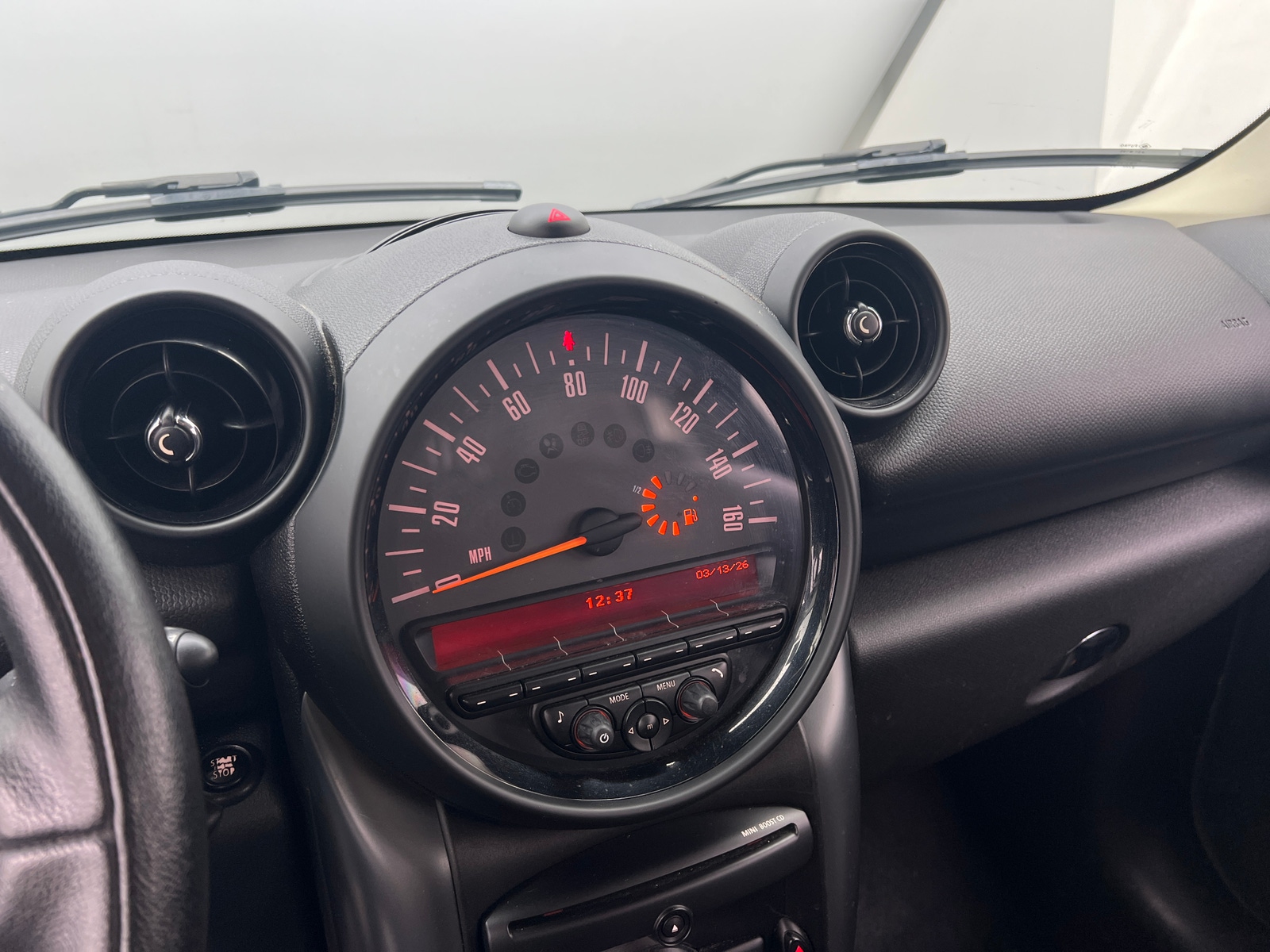 Thumbnail: 2015 MINI Cooper Countryman - 3