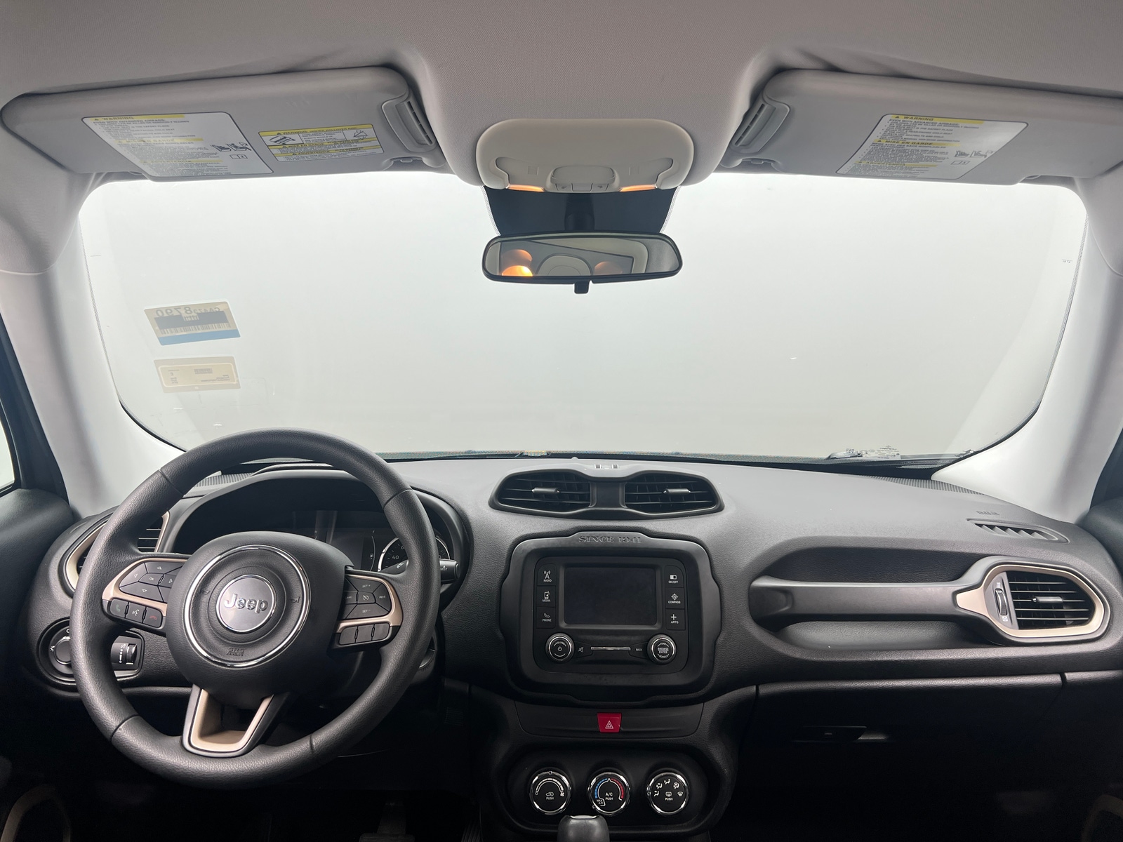 Thumbnail: 2016 Jeep Renegade - 3