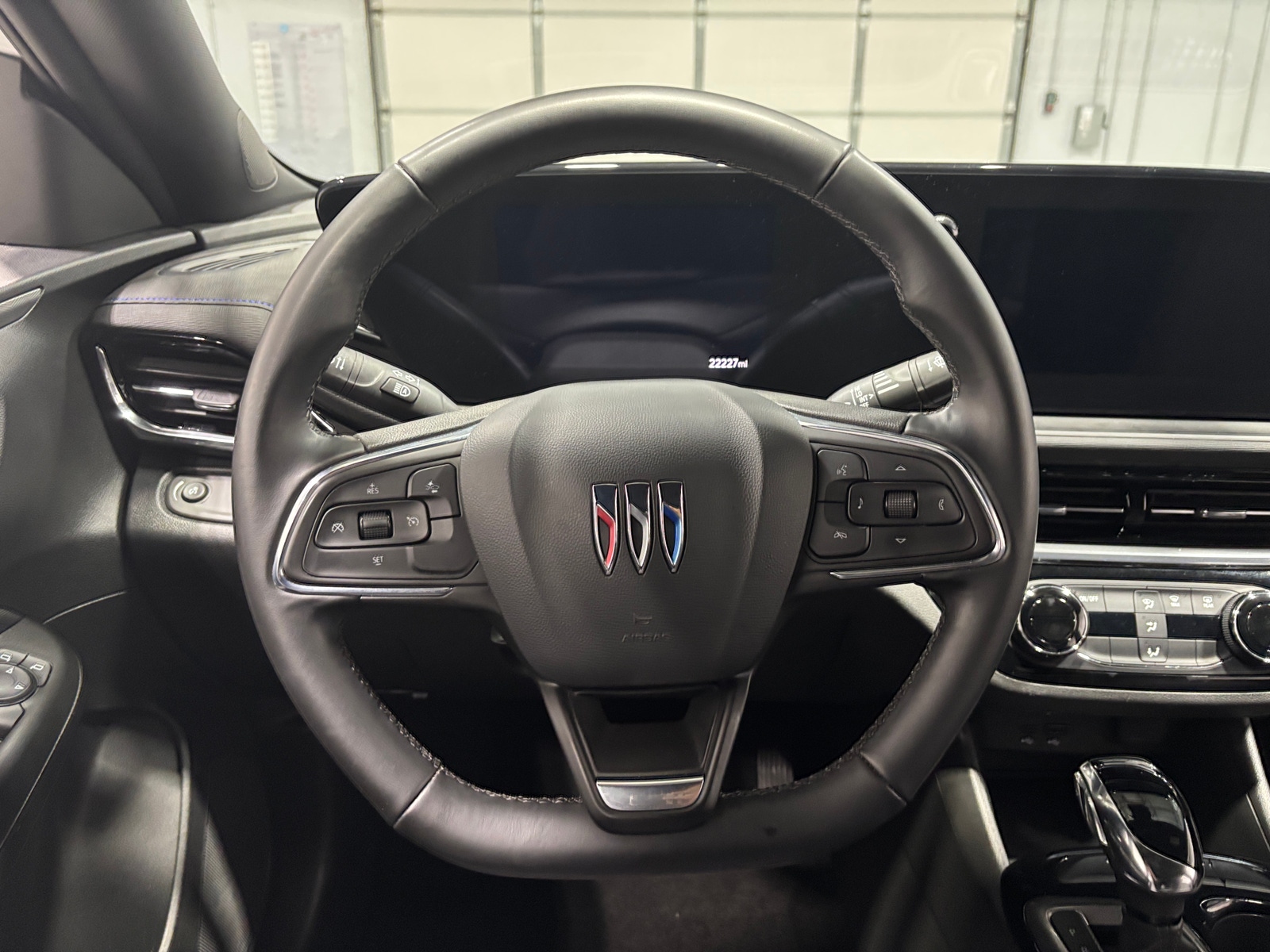 Thumbnail: 2025 Buick Envista - 4