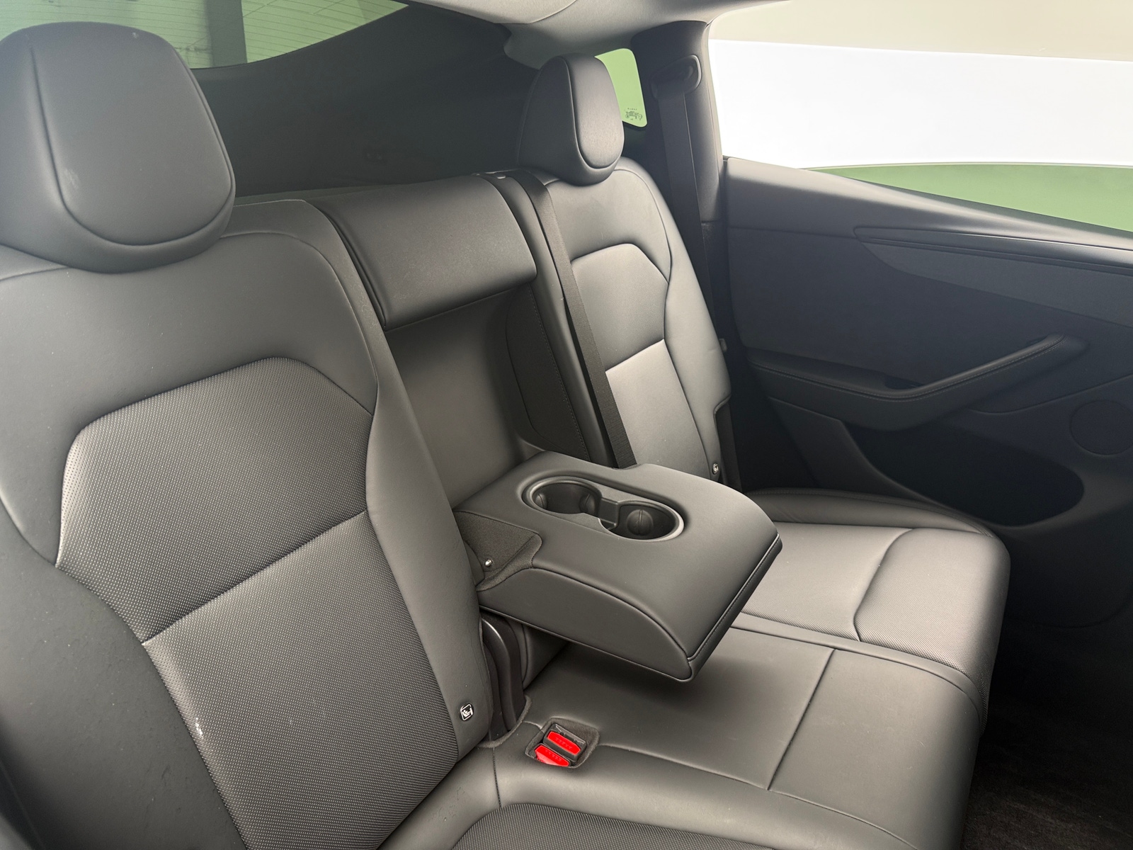 Thumbnail: 2026 Tesla Model Y - 6