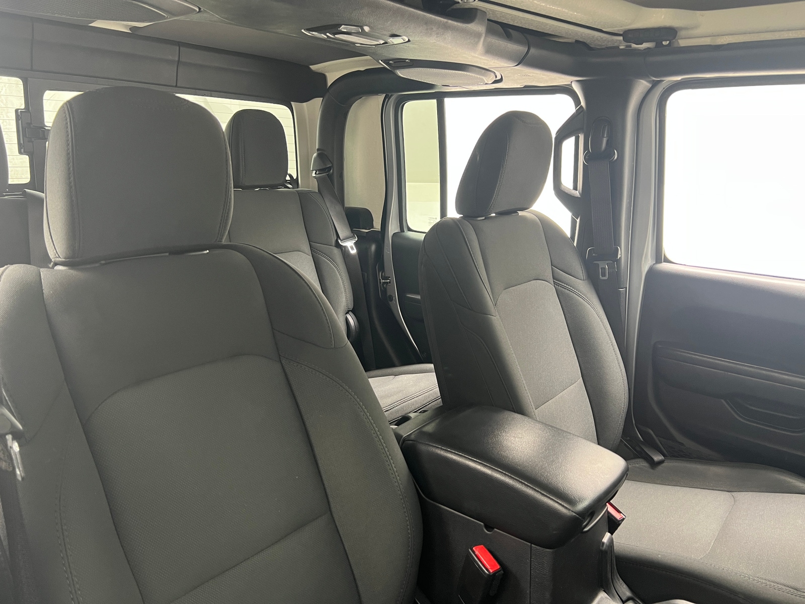 Thumbnail: 2021 Jeep Gladiator - 2