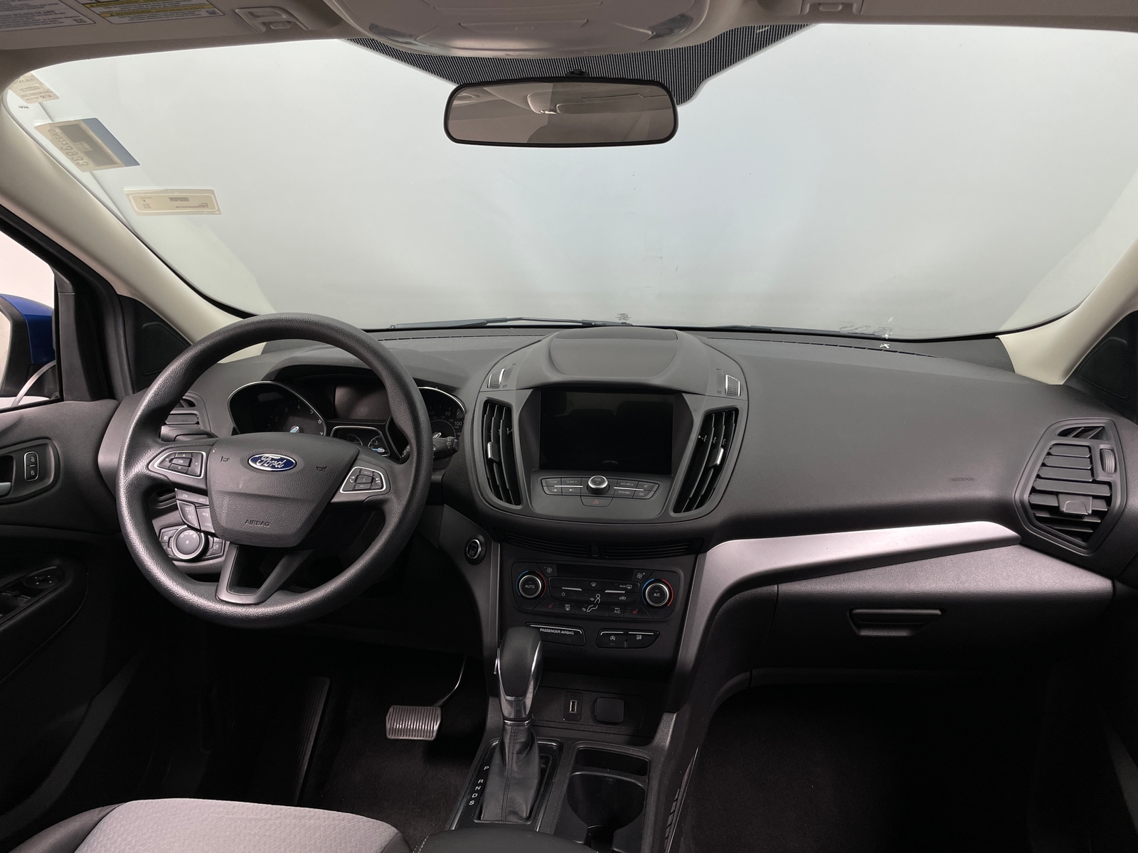 Thumbnail: 2019 Ford Escape - 3