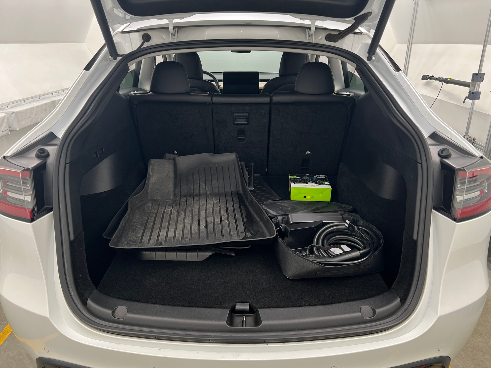 Thumbnail: 2022 Tesla Model Y - 6