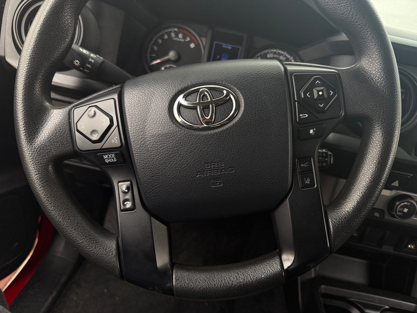 Thumbnail: 2020 Toyota Tacoma - 4