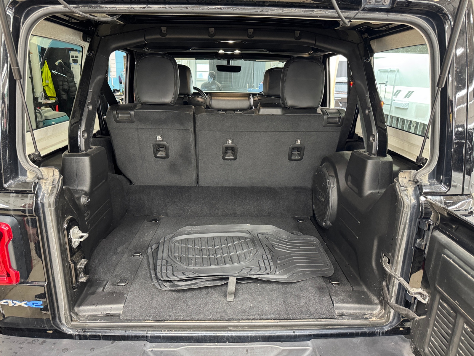 Thumbnail: 2023 Jeep Wrangler - 6