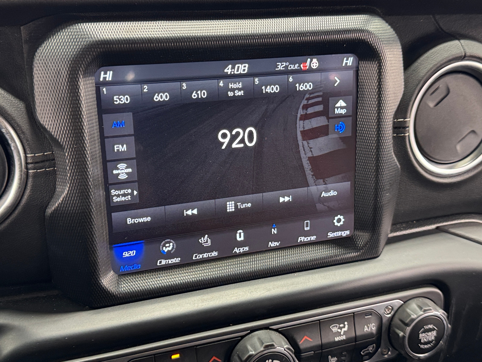 Thumbnail: 2023 Jeep Wrangler - 3