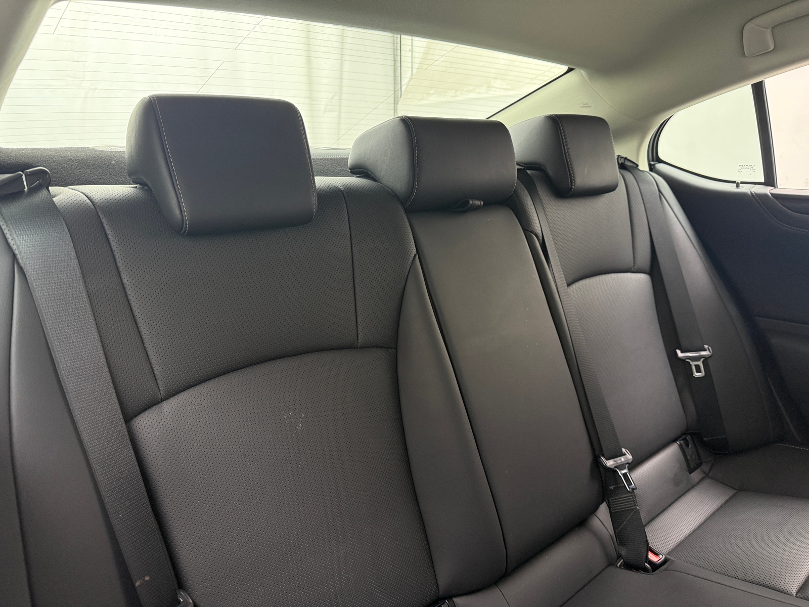 Thumbnail: 2023 Lexus ES - 5