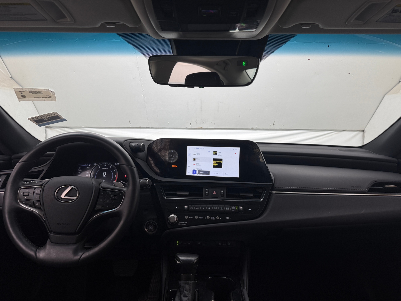 Thumbnail: 2023 Lexus ES - 2