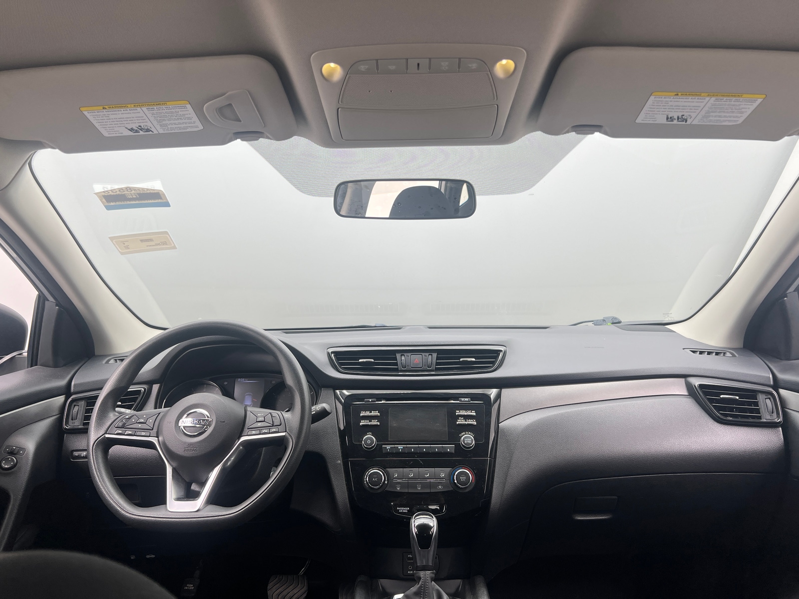 Thumbnail: 2017 Nissan Rogue Sport - 3