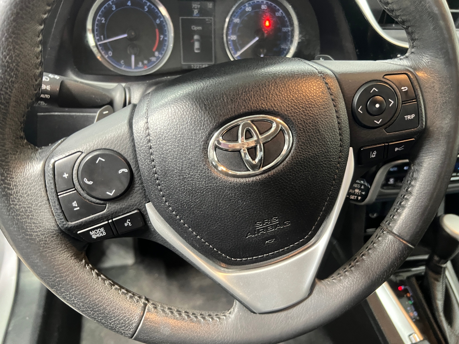 Thumbnail: 2017 Toyota Corolla - 5