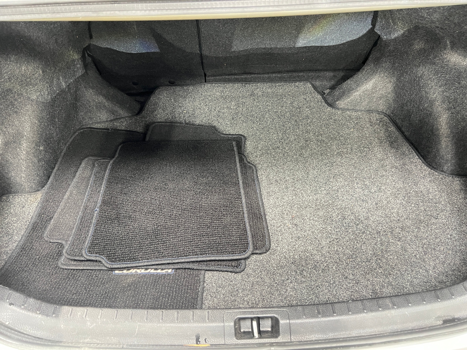 Thumbnail: 2017 Toyota Corolla - 7