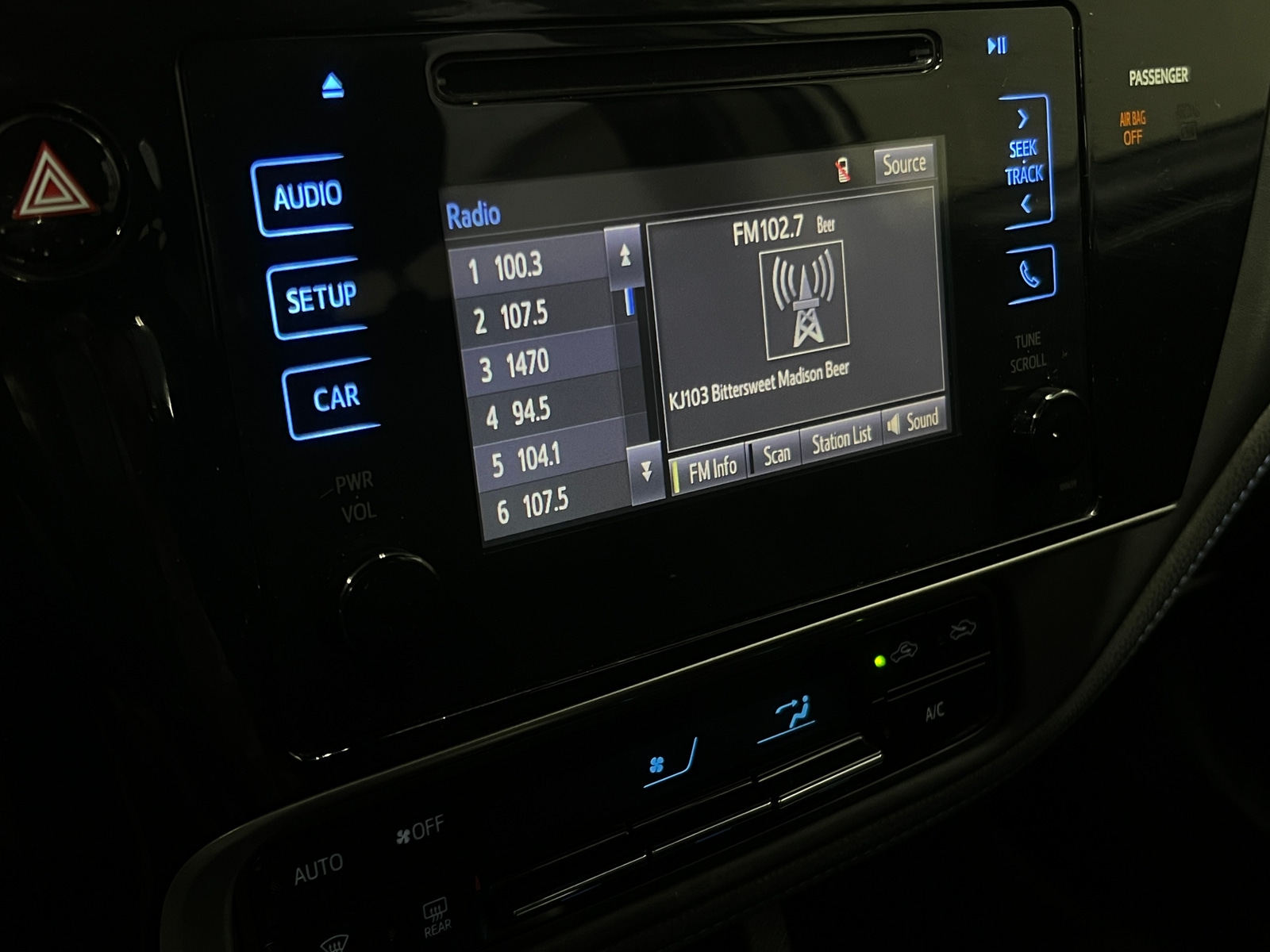 Thumbnail: 2017 Toyota Corolla - 4