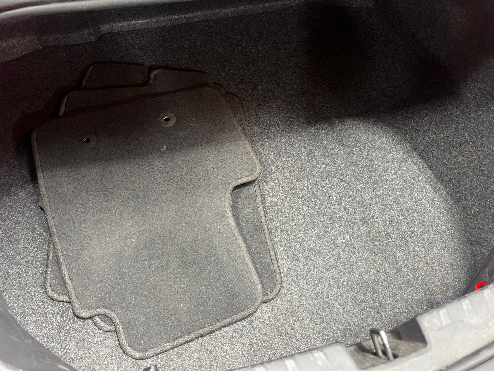 Thumbnail: 2010 Chevrolet Camaro - 4