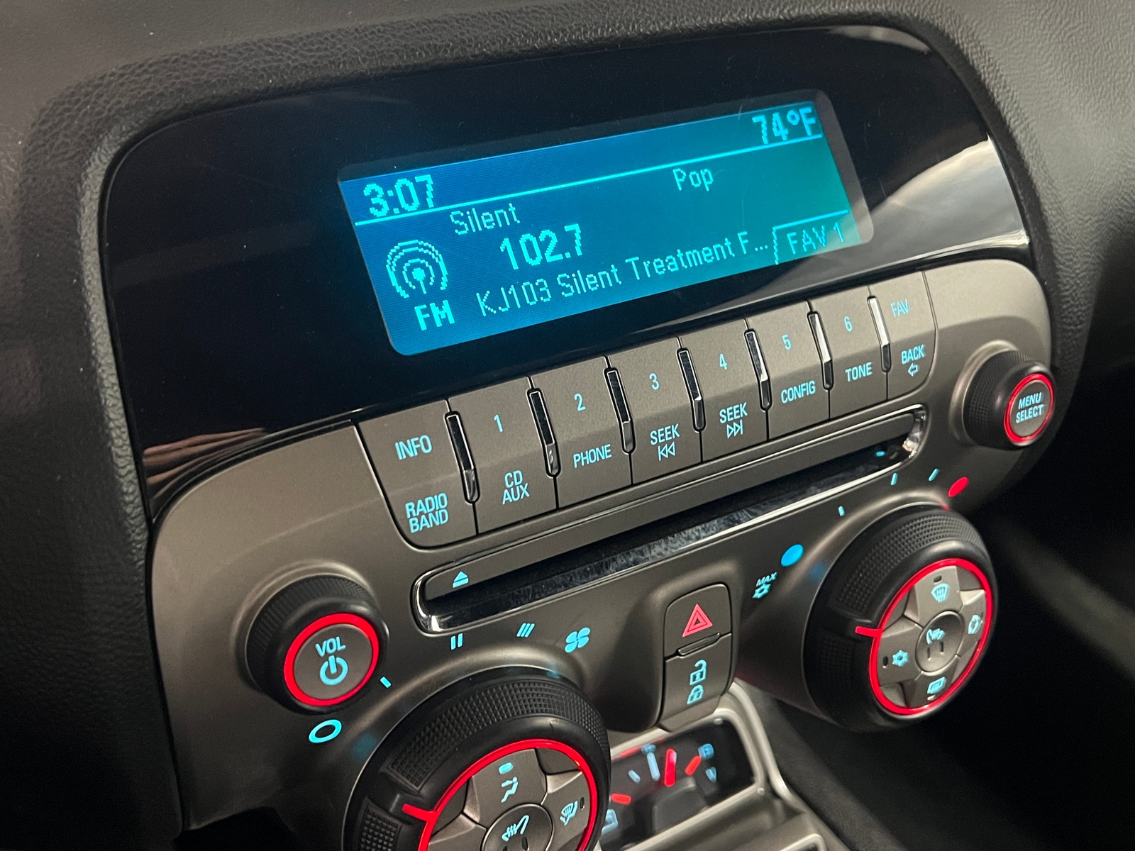 Thumbnail: 2010 Chevrolet Camaro - 2