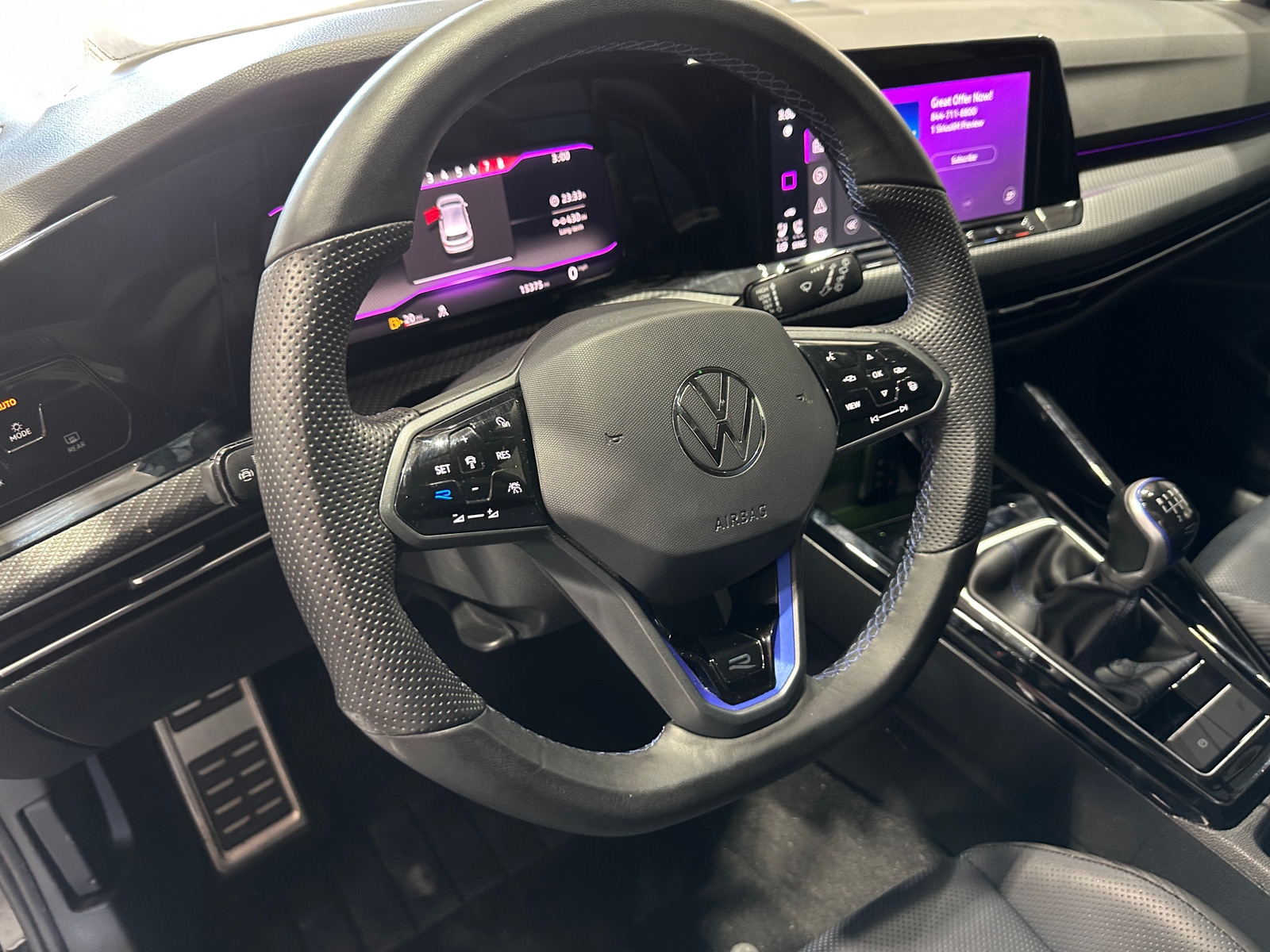 Thumbnail: 2024 Volkswagen Golf - 4