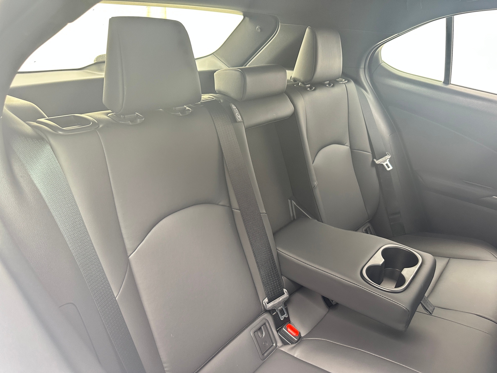 Thumbnail: 2025 Lexus UX - 5