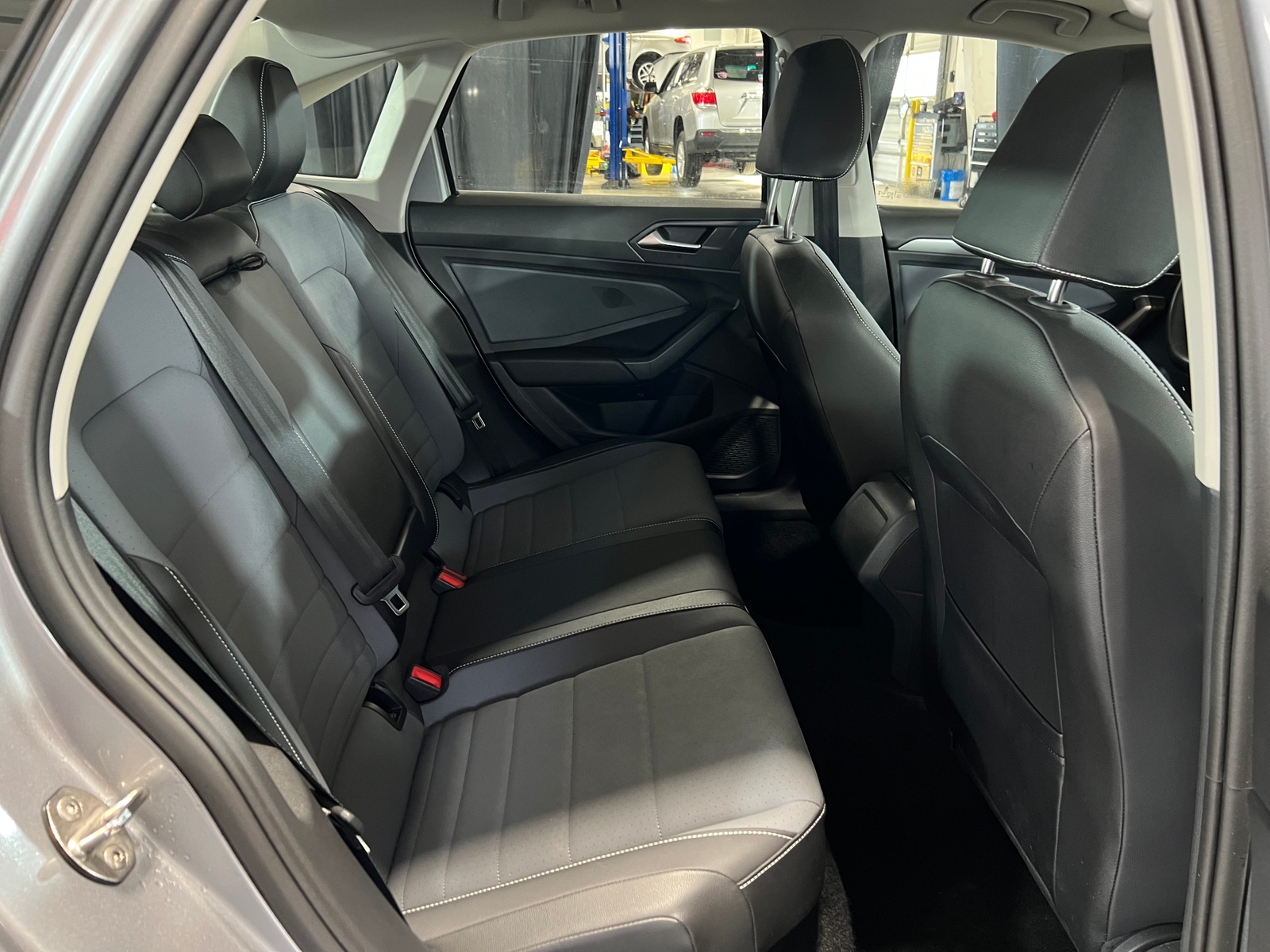 Thumbnail: 2025 Volkswagen Jetta - 5