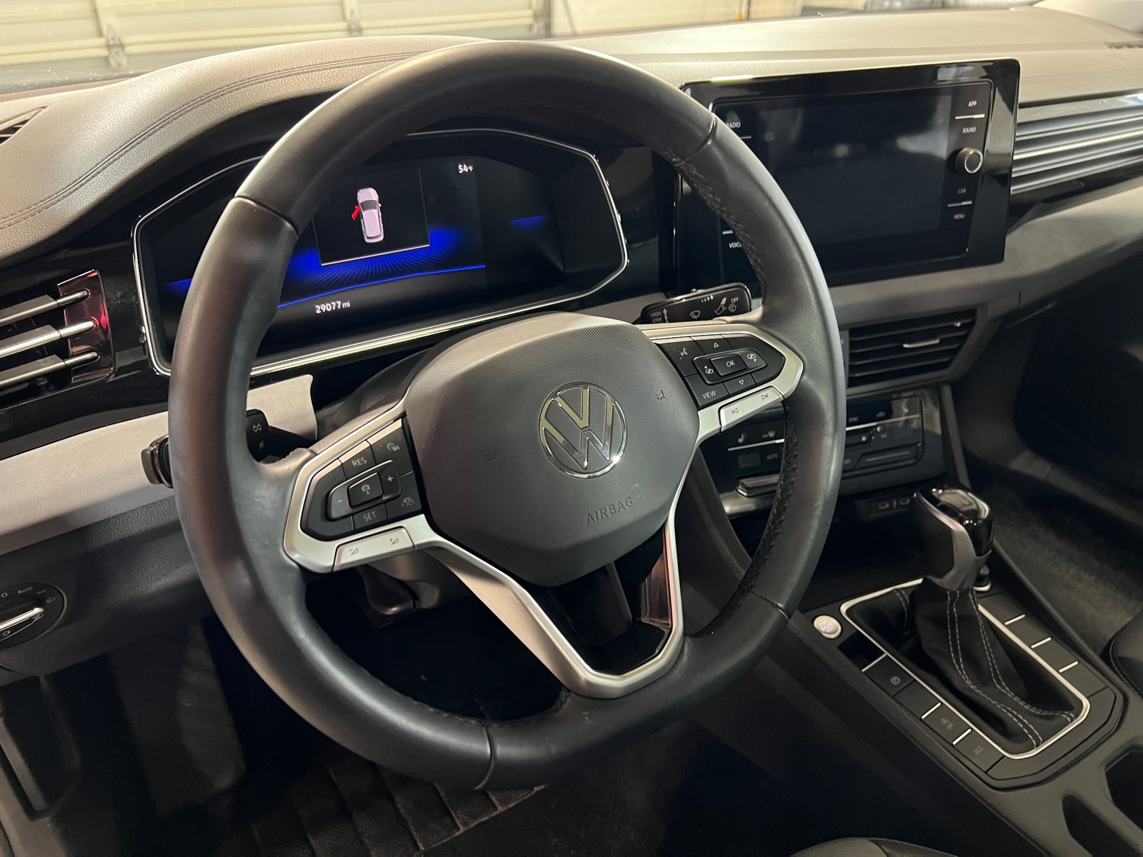 Thumbnail: 2025 Volkswagen Jetta - 4