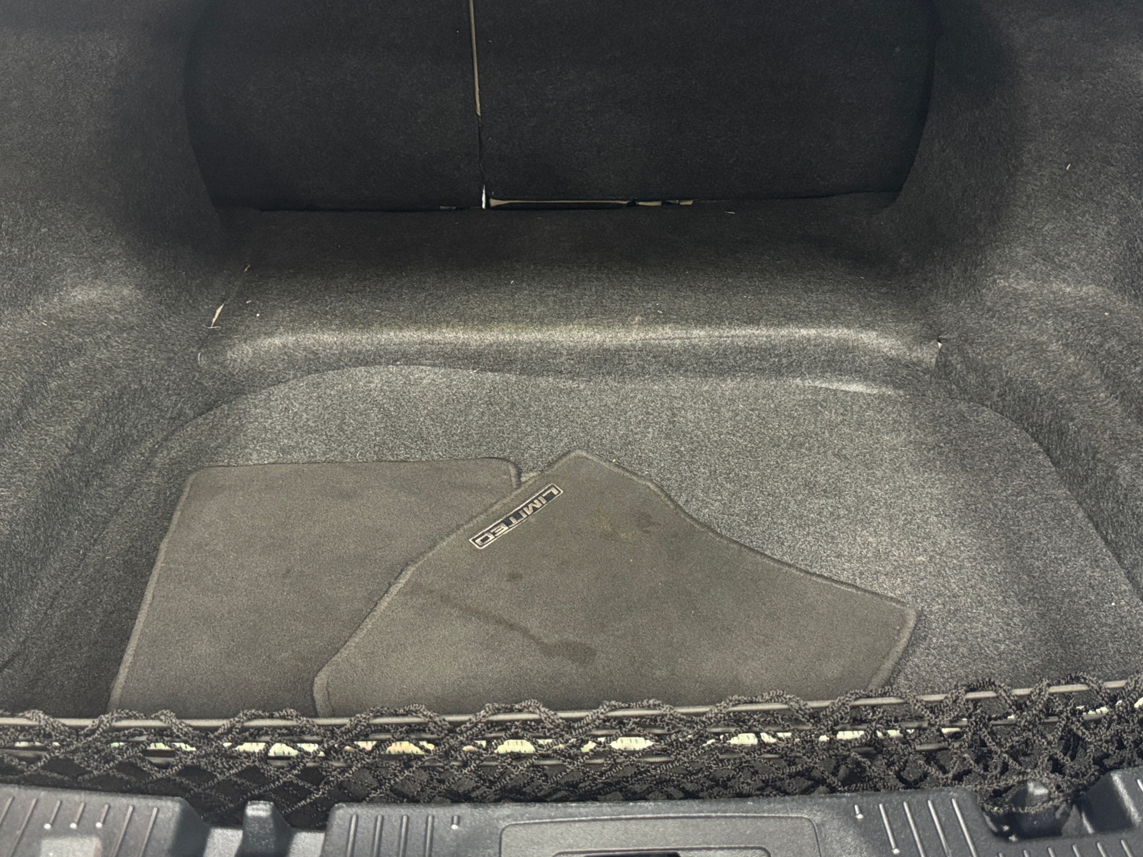 Thumbnail: 2017 Ford Taurus - 6