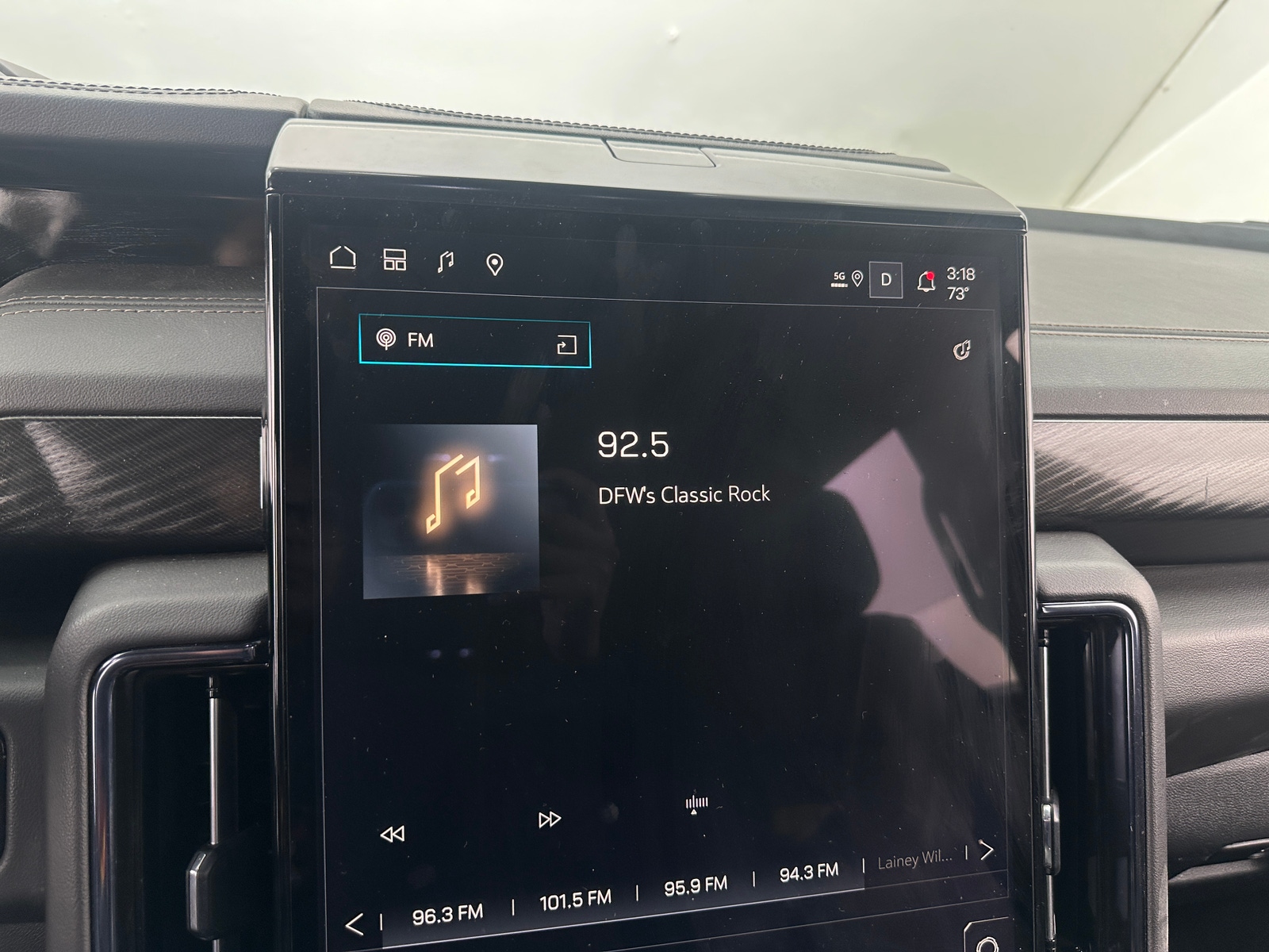 Thumbnail: 2025 GMC Yukon - 3