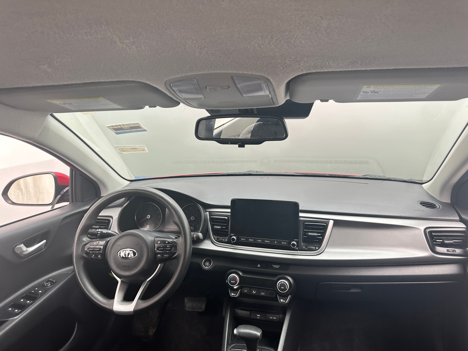 Thumbnail: 2021 Kia Rio - 3