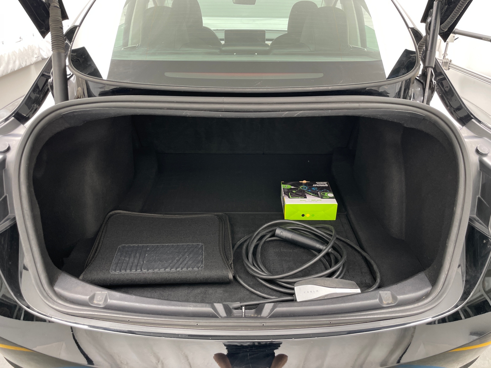 Thumbnail: 2023 Tesla Model 3 - 6