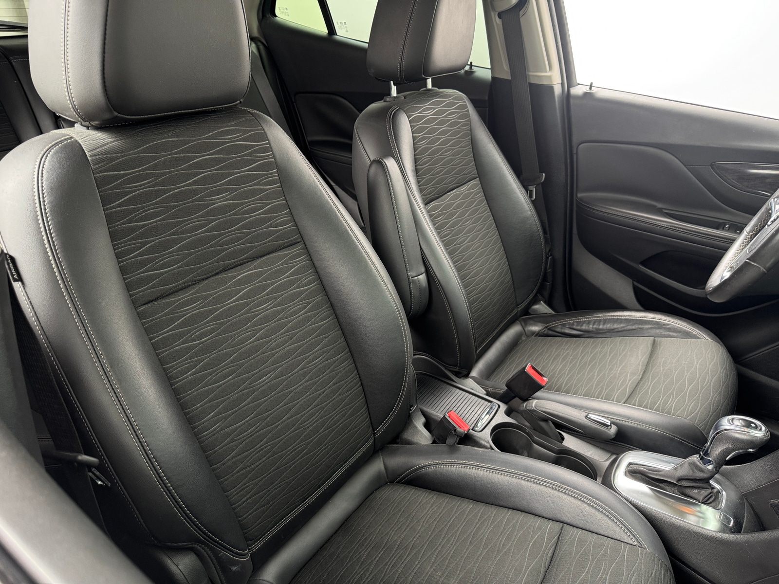 Thumbnail: 2016 Buick Encore - 2